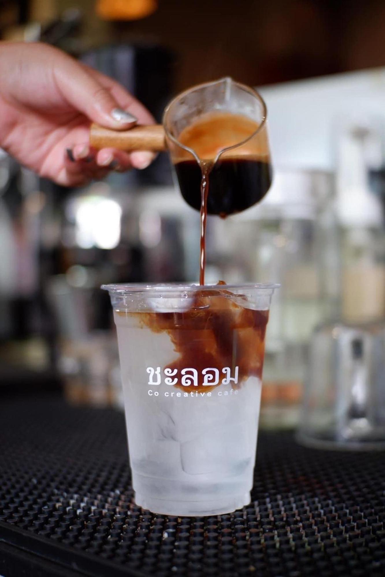 德利欧精品酒店 乌隆他尼 外观 照片